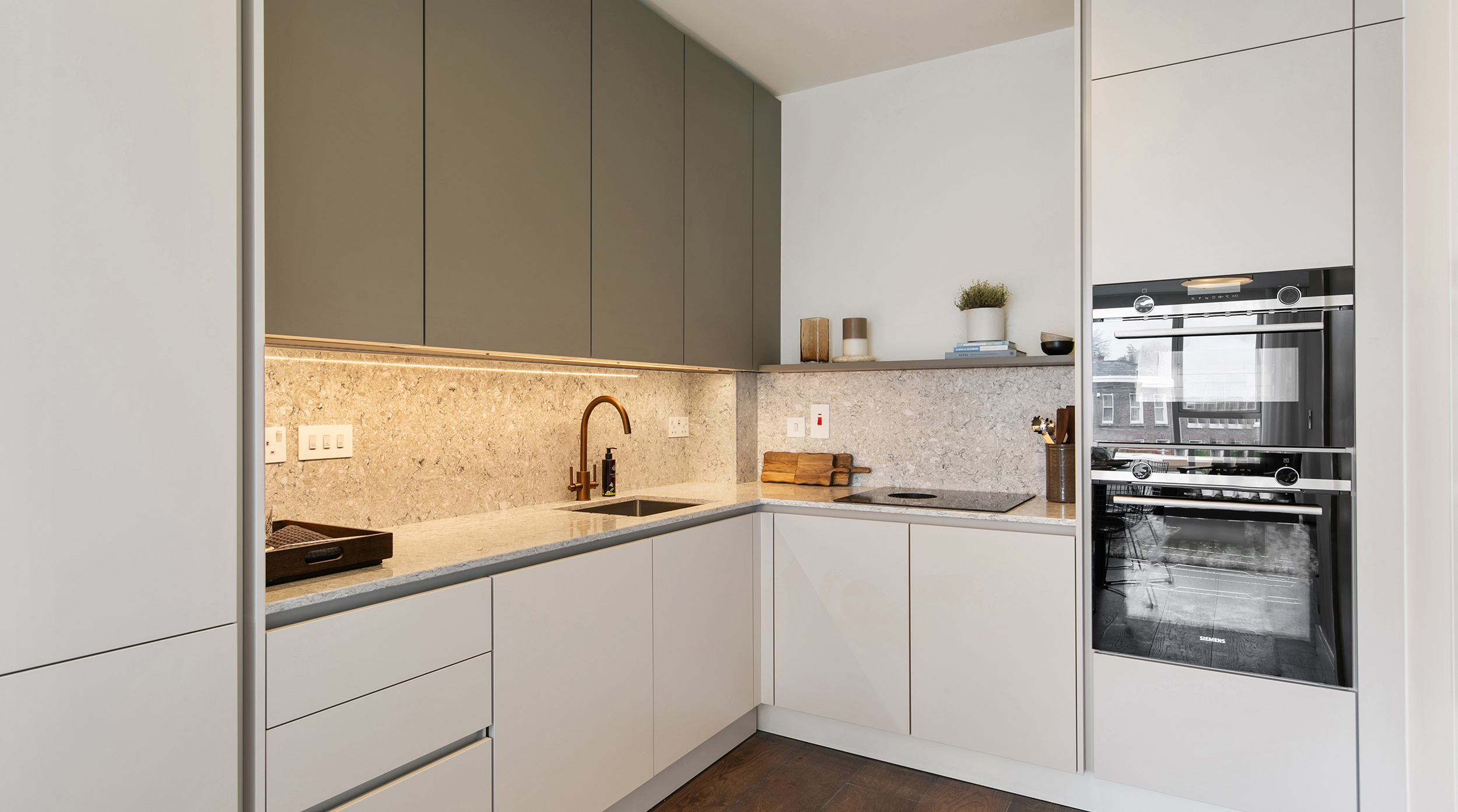 1 Bed Apartment Kitchen